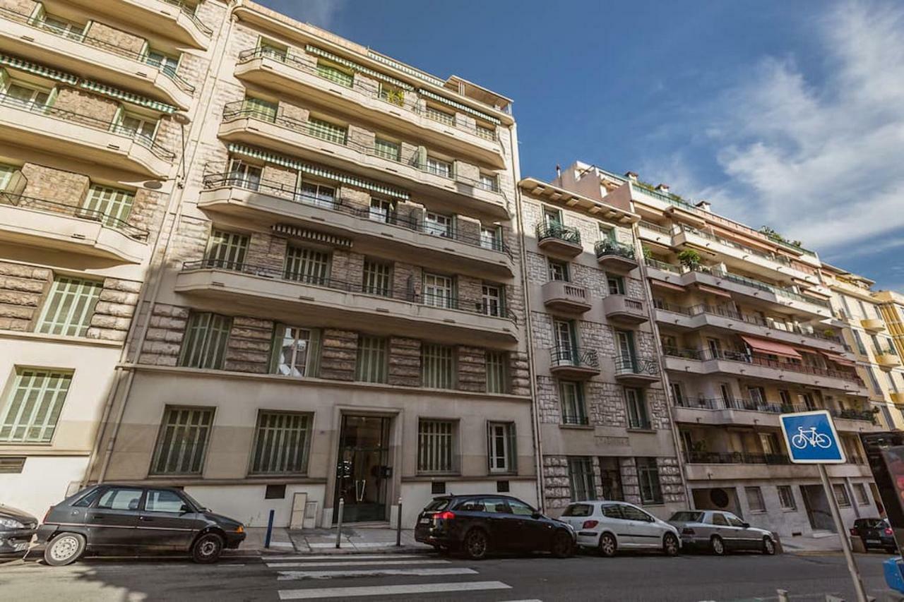 Apartment Center Nice,1 , 2 Balcons Nice